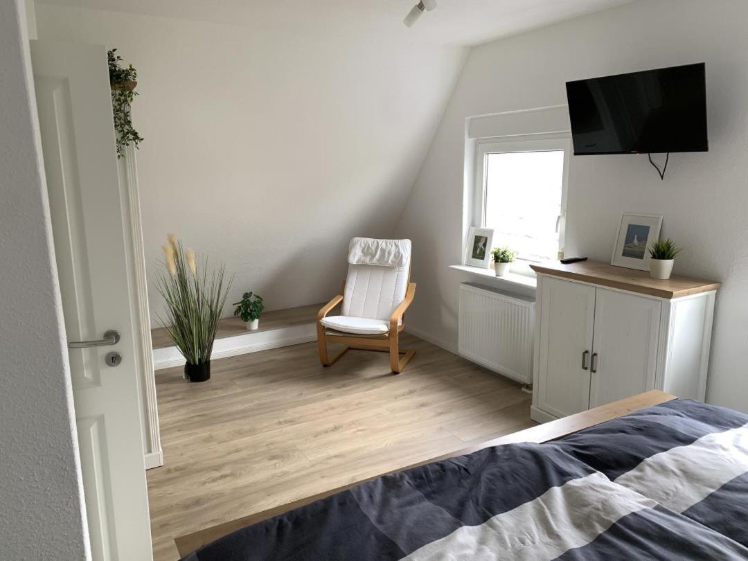 Neu! Schickes Und Modernes Ferienhaus Ant Zingel Krummhörn Екстериор снимка